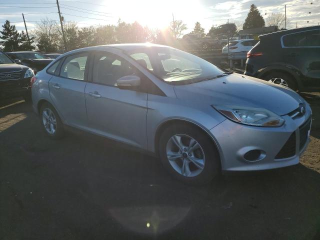 1FADP3F27DL301849 - 2013 FORD FOCUS SE SILVER photo 4