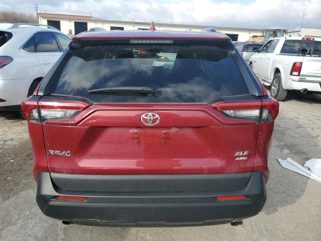 2T3P1RFV8NW300407 - 2022 TOYOTA RAV4 XLE RED photo 6