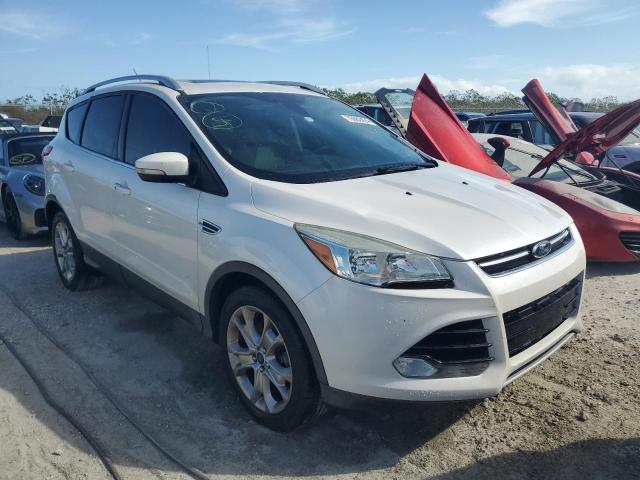 1FMCU0J9XGUA43662 - 2016 FORD ESCAPE TITANIUM WHITE photo 4