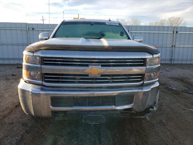 1GC2KVEG9FZ120812 - 2015 CHEVROLET SILVERADO K2500 HEAVY DUTY LT WHITE photo 5