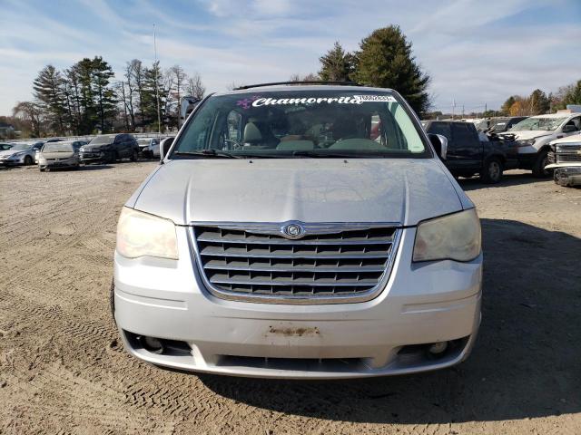 2A4RR5D17AR305428 - 2010 CHRYSLER TOWN & COU TOURING 银色 照片 5