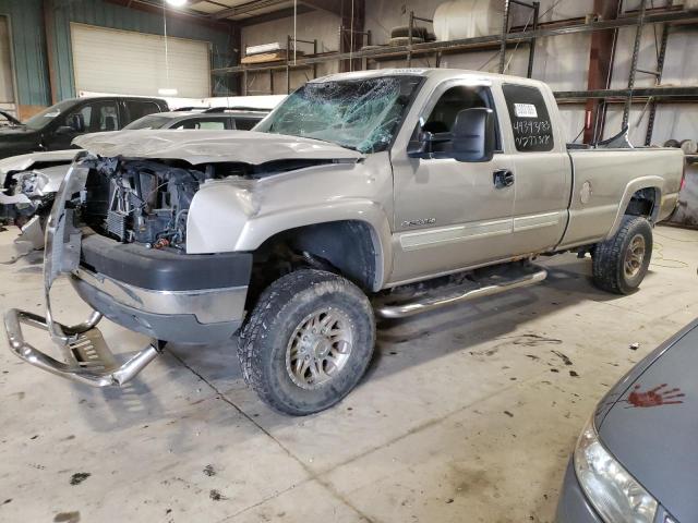 2004 CHEVROLET SILVERADO C2500 HEAVY DUTY, 