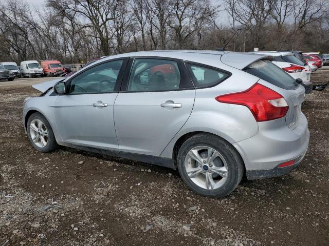 1FADP3K20DL325335 - 2013 FORD FOCUS SE SILVER photo 2