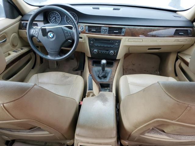 WBAPH73509A170905 - 2009 BMW 328 I GRAY photo 8