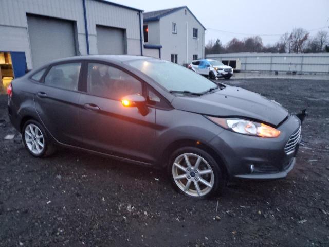 3FADP4BJ8KM116272 - 2019 FORD FIESTA SE GRAY photo 4