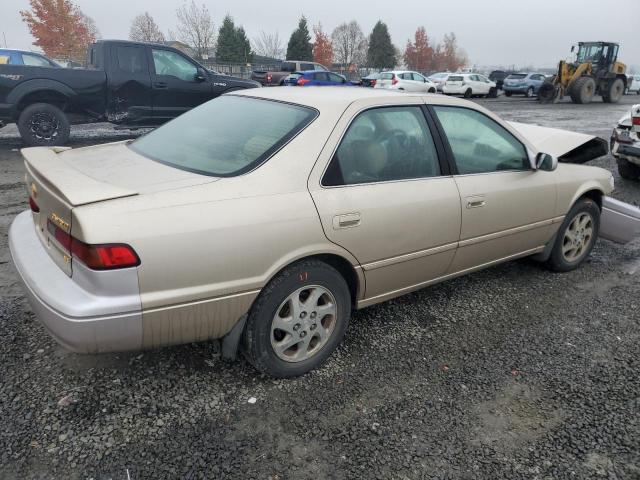 JT2BF28K6W0101568 - 1998 TOYOTA CAMRY LE BEIGE photo 3