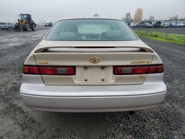 JT2BF28K6W0101568 - 1998 TOYOTA CAMRY LE BEIGE photo 6