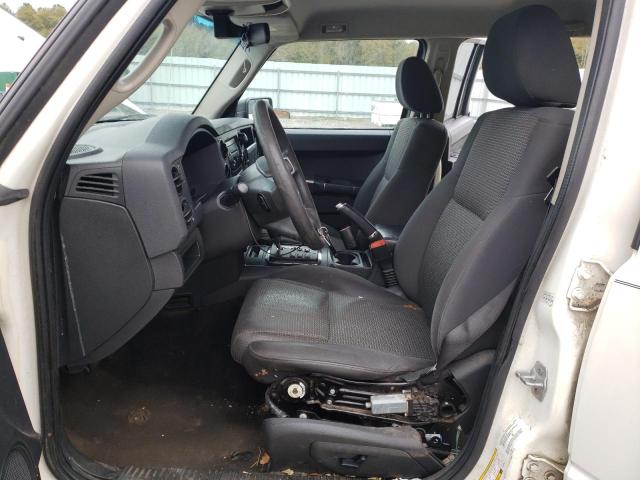 1J4RG4GK0AC161802 - 2010 JEEP COMMANDER SPORT Weiß Foto 7