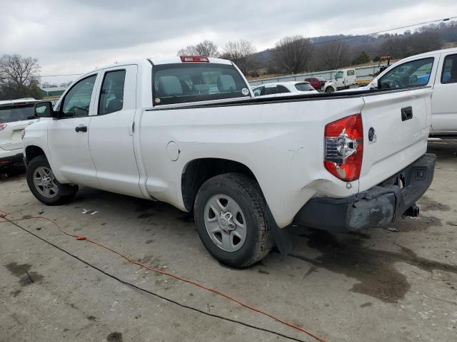 5TFRM5F13JX123454 - 2018 TOYOTA TUNDRA DOUBLE CAB SR/SR5 WHITE photo 2