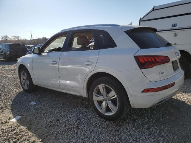 WA1ANAFY9J2008557 - 2018 AUDI Q5 PREMIUM WHITE photo 2