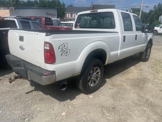 1FT7W2BTXBEC89622 - 2011 FORD F250 SUPER DUTY WHITE photo 4