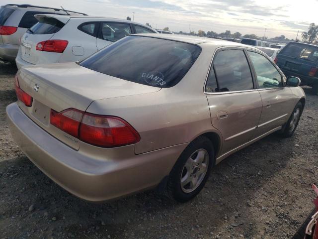 1HGCG1654YA055530 - 2000 HONDA ACCORD EX GOLD photo 3