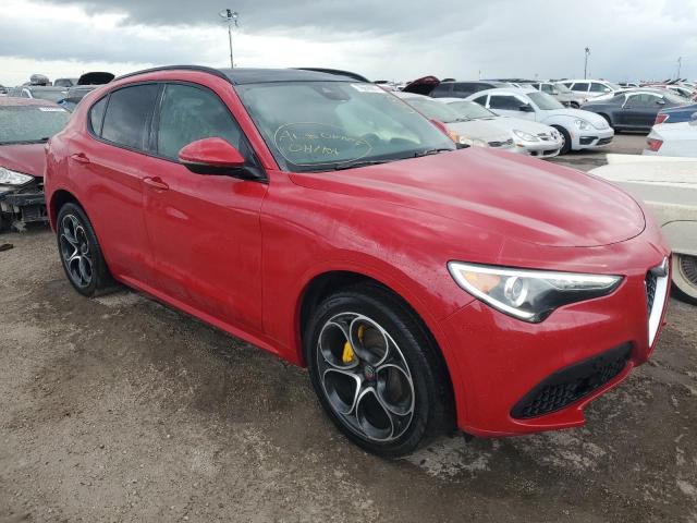 ZASPAKBN2M7D01101 - 2021 ALFA ROMEO STELVIO TI RED photo 4