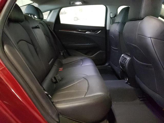 1G4ZP5SZ9JU129176 - 2018 BUICK LACROSSE ESSENCE წითელი ფოტო 10