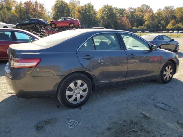 4T1BF3EK9BU762821 - 2011 TOYOTA CAMRY BASE GRAY photo 3