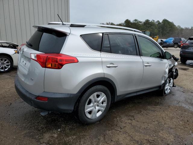 JTMZFREV5FJ026689 - 2015 TOYOTA RAV4 LE SILVER photo 3