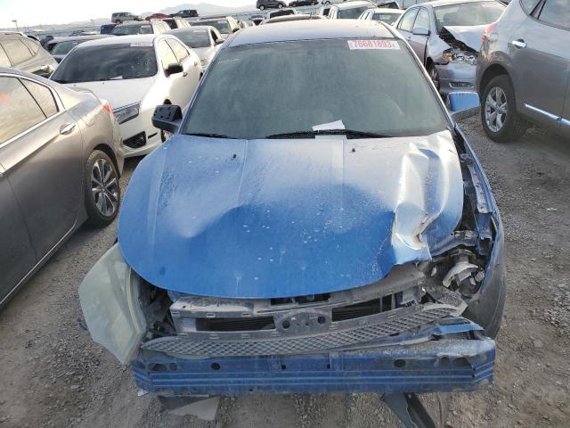 1FAHP3GN5AW179416 - 2010 FORD FOCUS SES BLUE photo 5