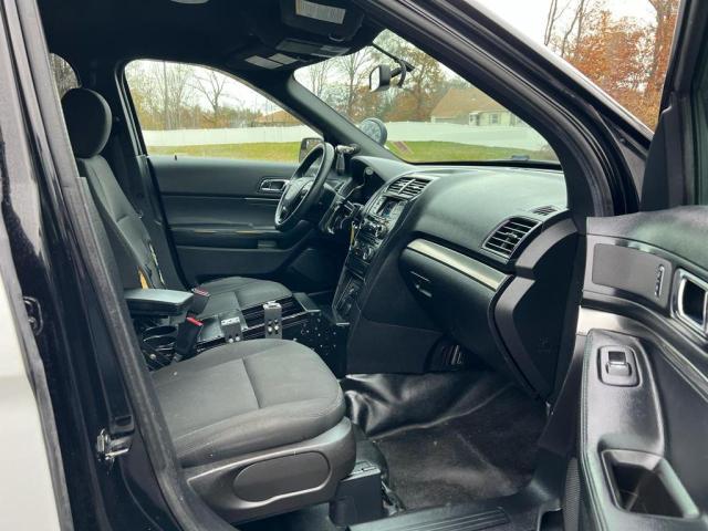 1FM5K8ARXHGE15269 - 2017 FORD EXPLORER POLICE INTERCEPTOR 黑色 照片 7