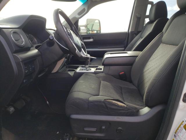 5TFUW5F18EX380958 - 2014 TOYOTA TUNDRA DOUBLE CAB SR/SR5 WHITE photo 7