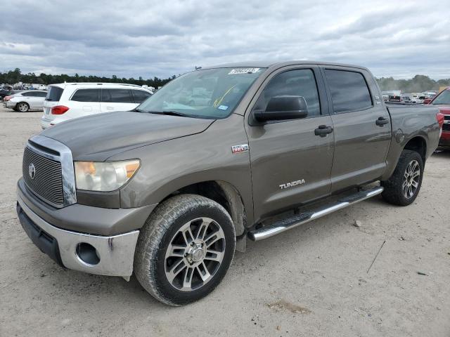 5TFDW5F13CX270106 - 2012 TOYOTA TUNDRA CREWMAX SR5 TAN photo 1