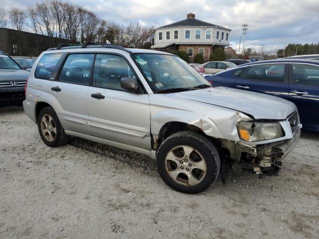 JF1SG65613H763113 - 2003 SUBARU FORESTER 2.5XS ვერცხლისფერი ფოტო 4