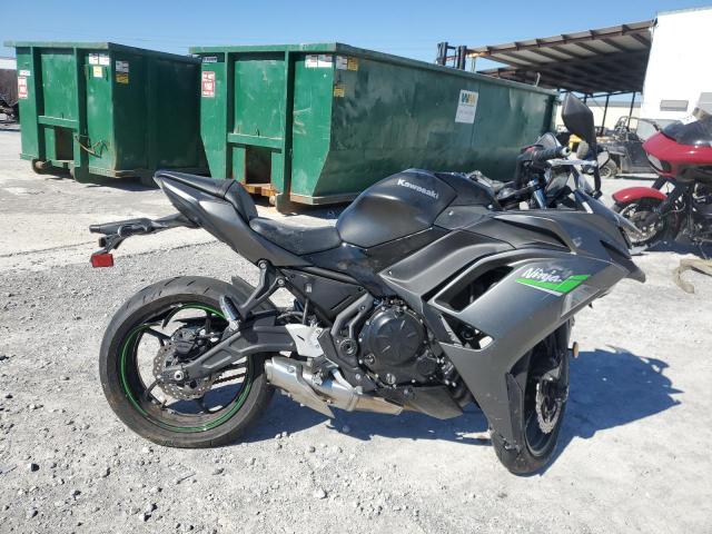 ML5EXER19RDAD5659 - 2024 KAWASAKI EX650 R GRAY photo 1