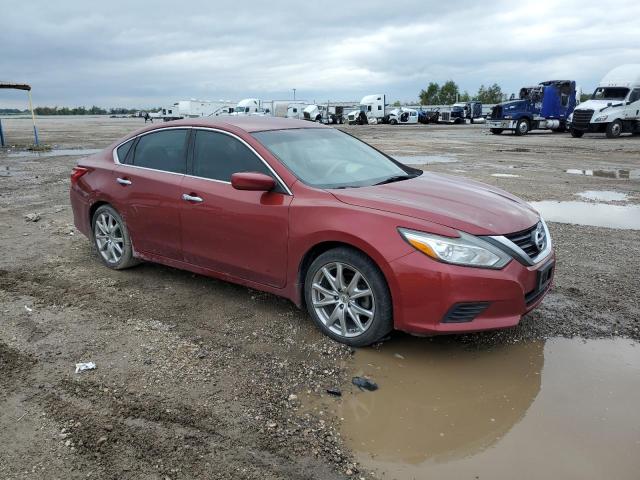 1N4AL3AP4GN384666 - 2016 NISSAN ALTIMA 2.5 RED photo 4