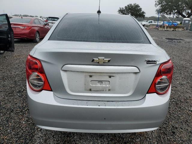 1G1JA5SH0F4105729 - 2015 CHEVROLET SONIC LS SILVER photo 6