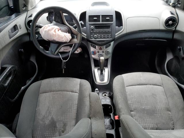 1G1JA5SH0F4105729 - 2015 CHEVROLET SONIC LS SILVER photo 8