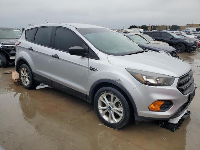 1FMCU0F75JUB42520 - 2018 FORD ESCAPE S SILVER photo 4