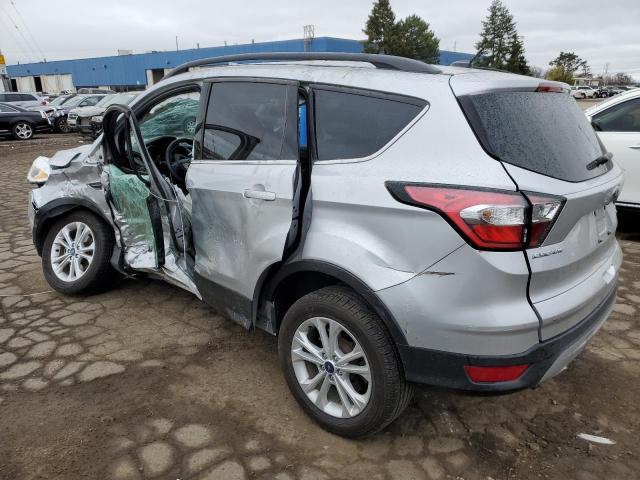 1FMCU0GD9JUA62707 - 2018 FORD ESCAPE SE SILVER photo 2