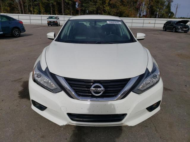 1N4AL3AP4JC177102 - 2018 NISSAN ALTIMA 2.5 WHITE photo 5