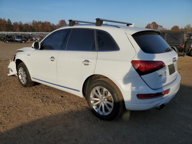 WA1CFAFP3FA142376 - 2015 AUDI Q5 PREMIUM WHITE photo 2