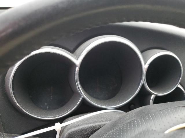 2T1KR32E77C676535 - 2007 TOYOTA COROLLA MA XR WHITE photo 9