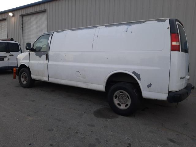 1GTGG29V161227575 - 2006 GMC SAVANA G2500 WHITE photo 2