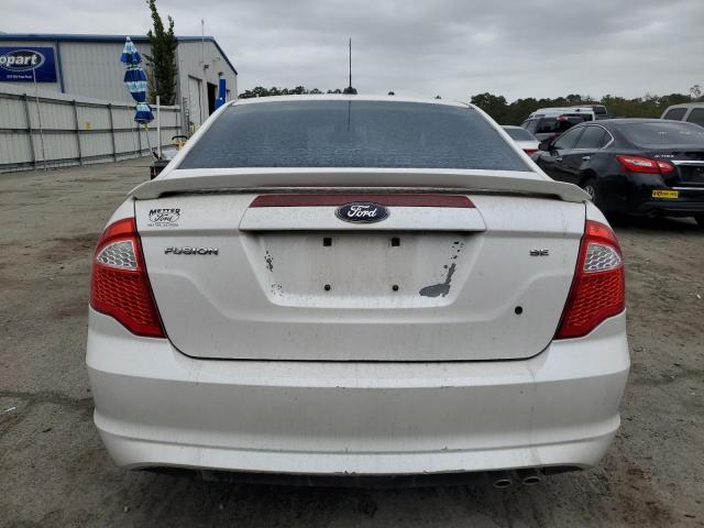 3FAHP0HA5AR420615 - 2010 FORD FUSION SE WHITE photo 6