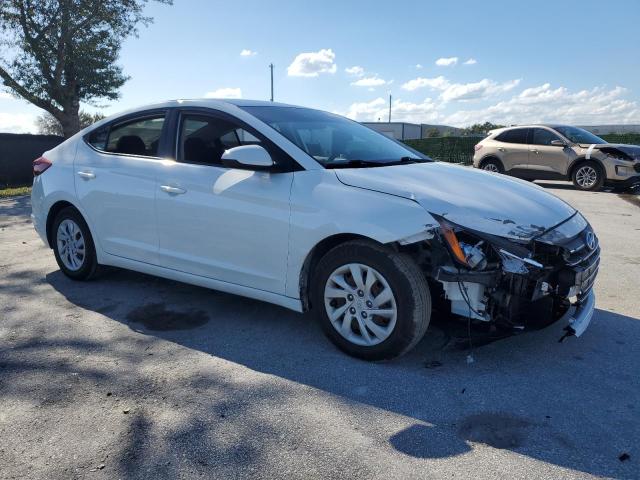 5NPD74LF0KH495388 - 2019 HYUNDAI ELANTRA SE WHITE photo 4