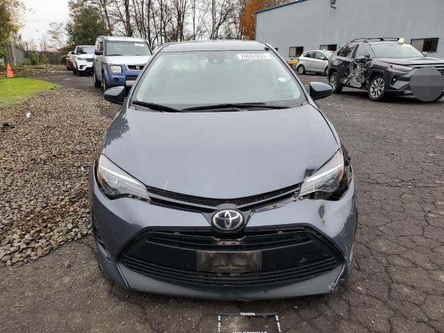 2T1BURHE7JC020867 - 2018 TOYOTA COROLLA L GRAY photo 5