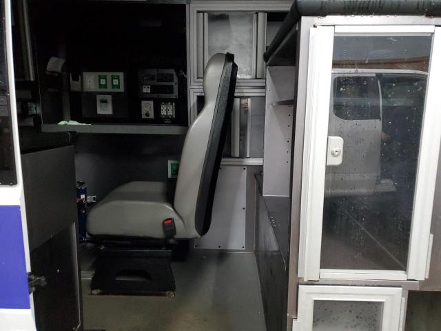 3C6URVJG0JE160296 - 2018 RAM PROMASTER 3500 HIGH ორფეროვანი ფოტო 11