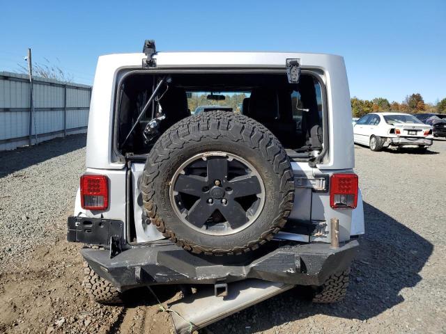 1C4BJWEG5CL267118 - 2012 JEEP WRANGLER U SAHARA SILVER photo 6