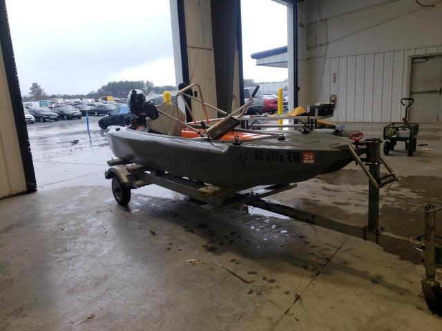 WUV41609A818 - 2018 OTHER BOAT GRAY photo 1