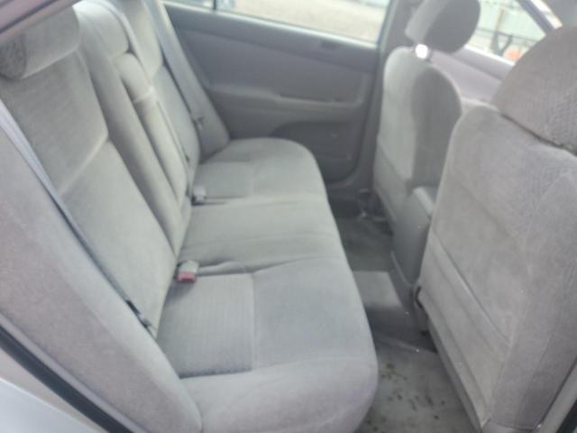 4T1BE32K52U539151 - 2002 TOYOTA CAMRY LE SILVER photo 10