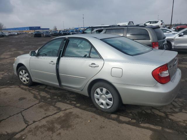 4T1BE32K52U539151 - 2002 TOYOTA CAMRY LE SILVER photo 2
