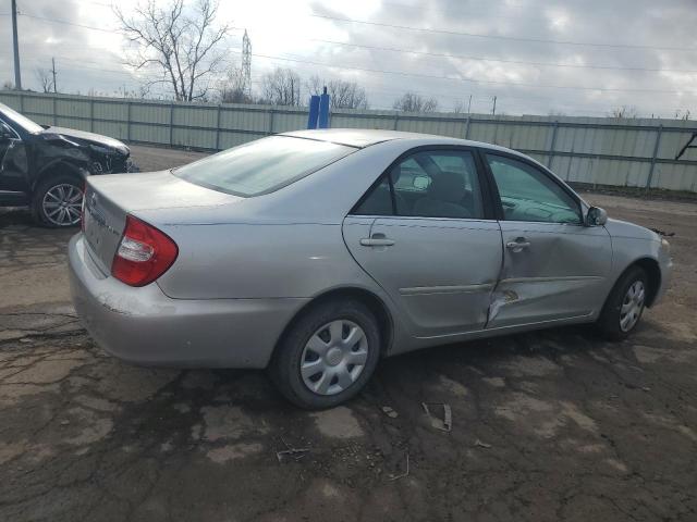 4T1BE32K52U539151 - 2002 TOYOTA CAMRY LE SILVER photo 3