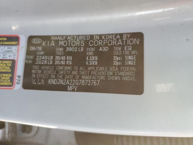 KNDJN2A22G7873767 - 2016 KIA SOUL SILVER photo 12