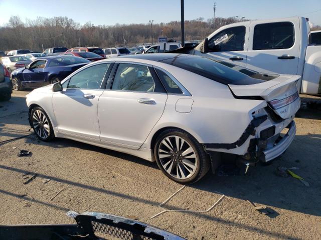 3LN6L5MU0KR610636 - 2019 LINCOLN MKZ RESERVE II WHITE photo 2