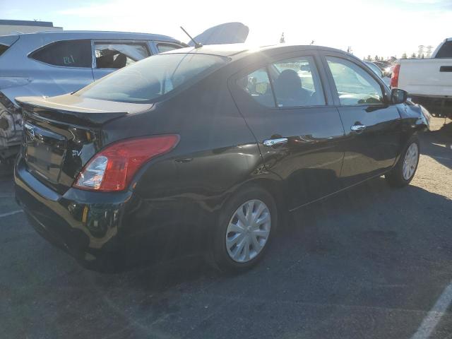 3N1CN7AP5JL871454 - 2018 NISSAN VERSA S BLACK photo 3