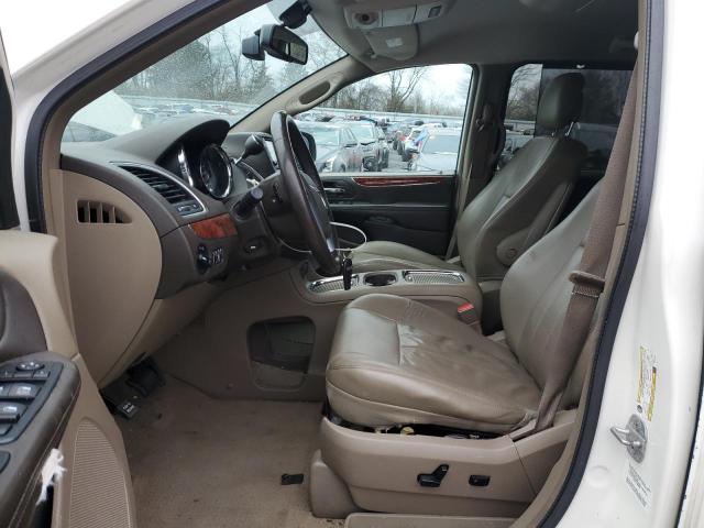 2C4RC1CG5CR414074 - 2012 CHRYSLER TOWN & COU TOURING L WHITE photo 7