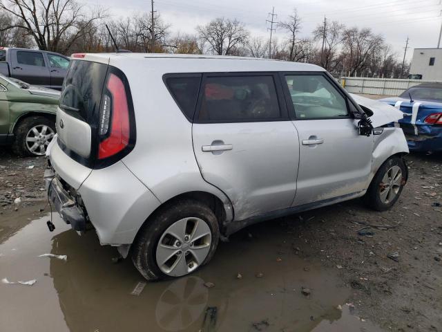 KNDJN2A27F7789376 - 2015 KIA SOUL SILVER photo 3