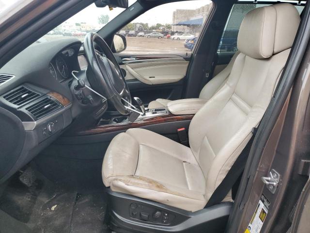 5UXZW0C57CL668750 - 2012 BMW X5 XDRIVE35D BROWN photo 7